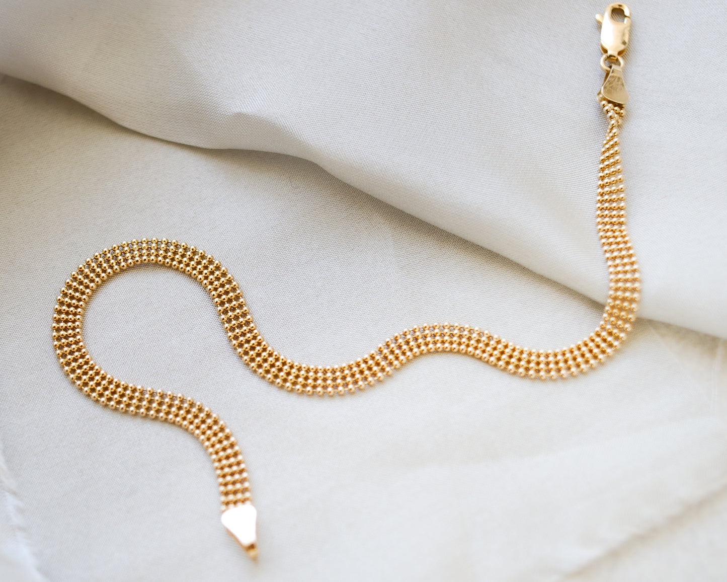 14ct yellow gold fancy link mesh bracelet