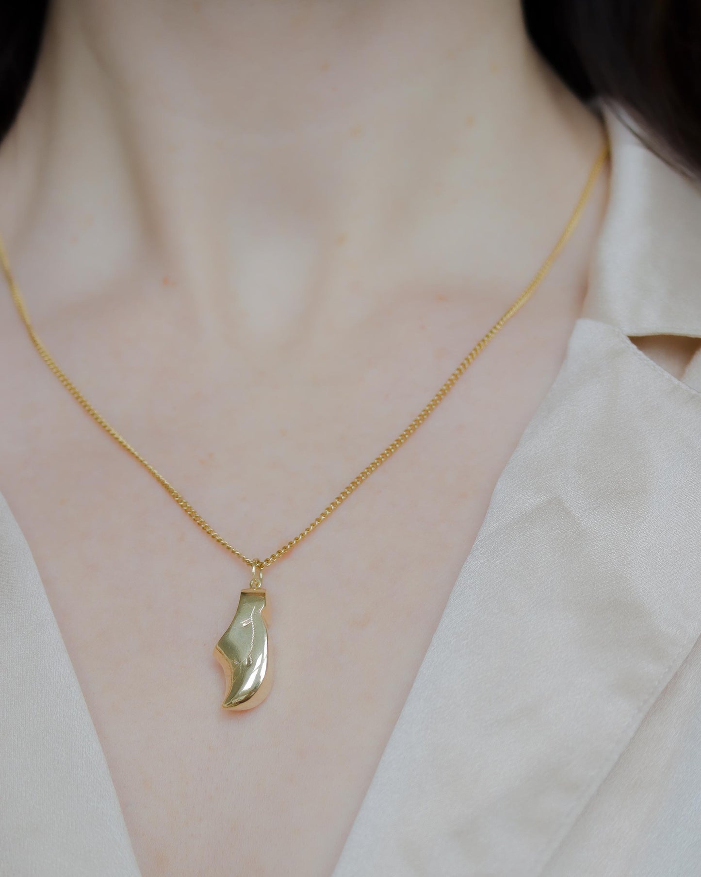 14ct gold Dutch Clog pendant charm