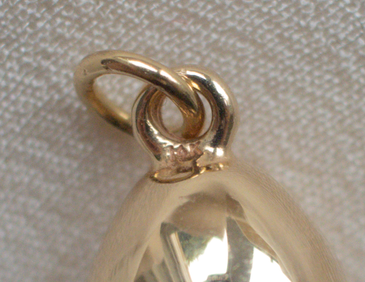Solid 14ct Yellow Gold Egg Pendant Charm