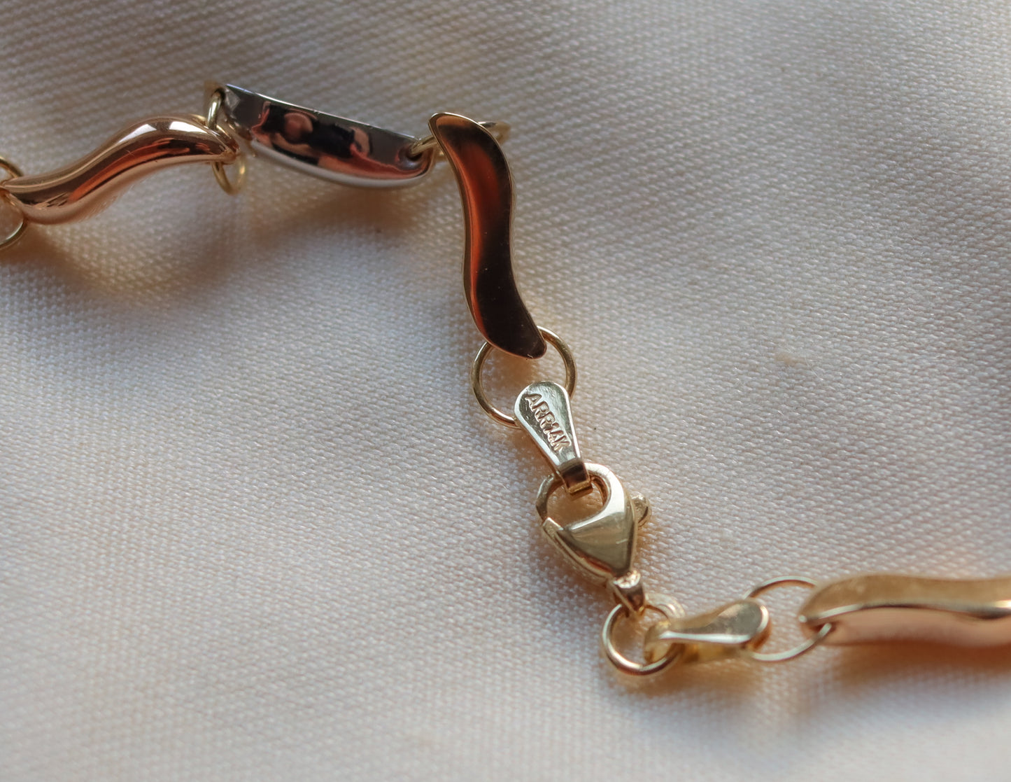 14ct Tri-Colour Gold Wave Link Necklace