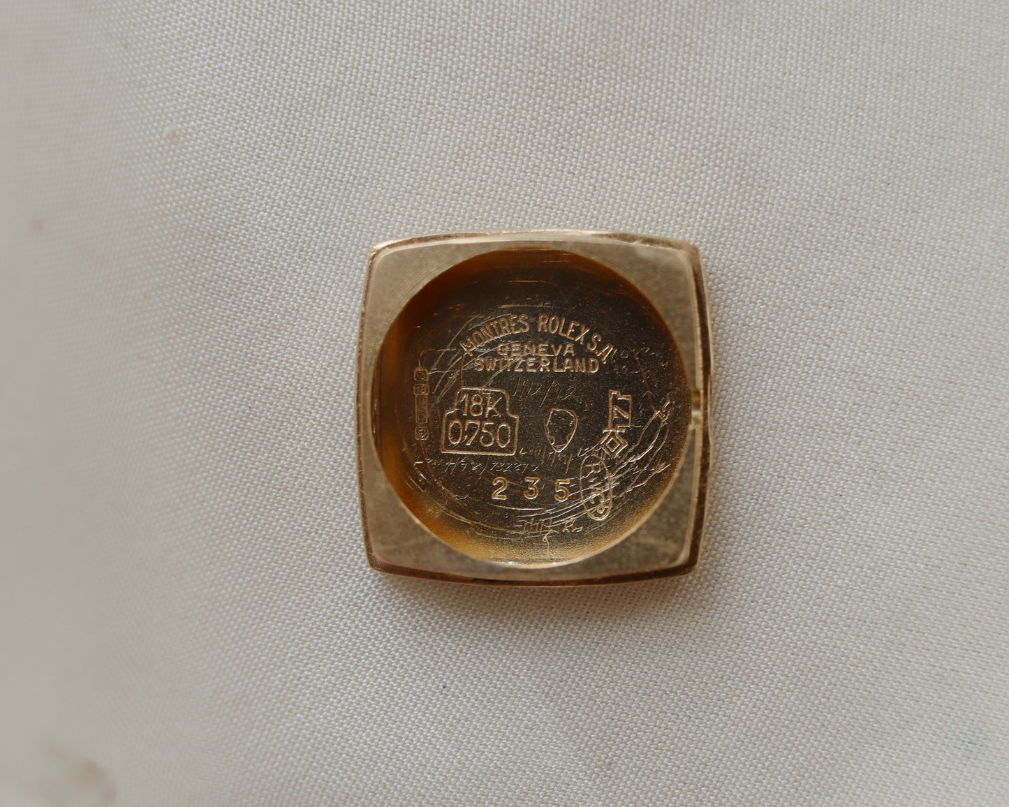Pristine 18ct gold vintage Rolex precision watch from 1969