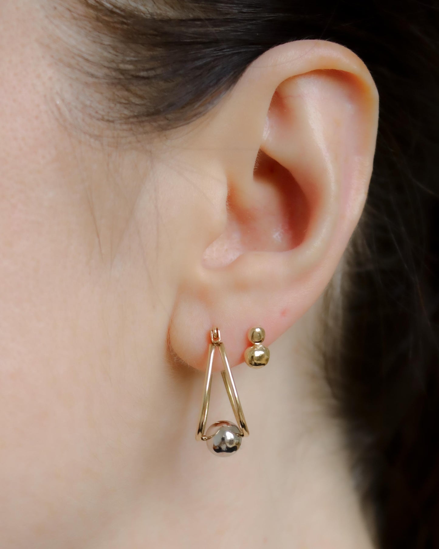 9ct gold granulated stud earrings