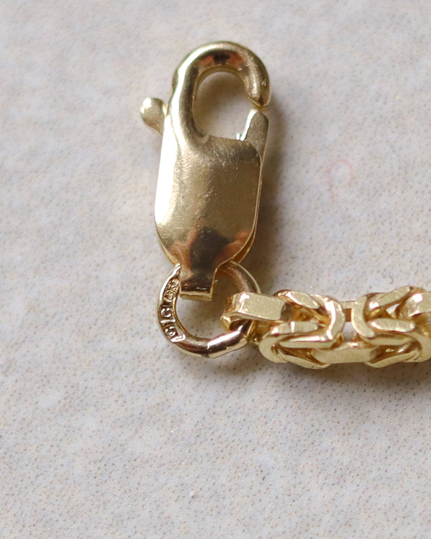 Remaining amoun tdue for Vintage 9ct gold Byzantine bracelet chain