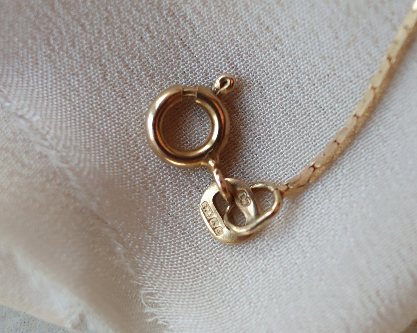 9ct gold fine fancy link necklace chain from 1973