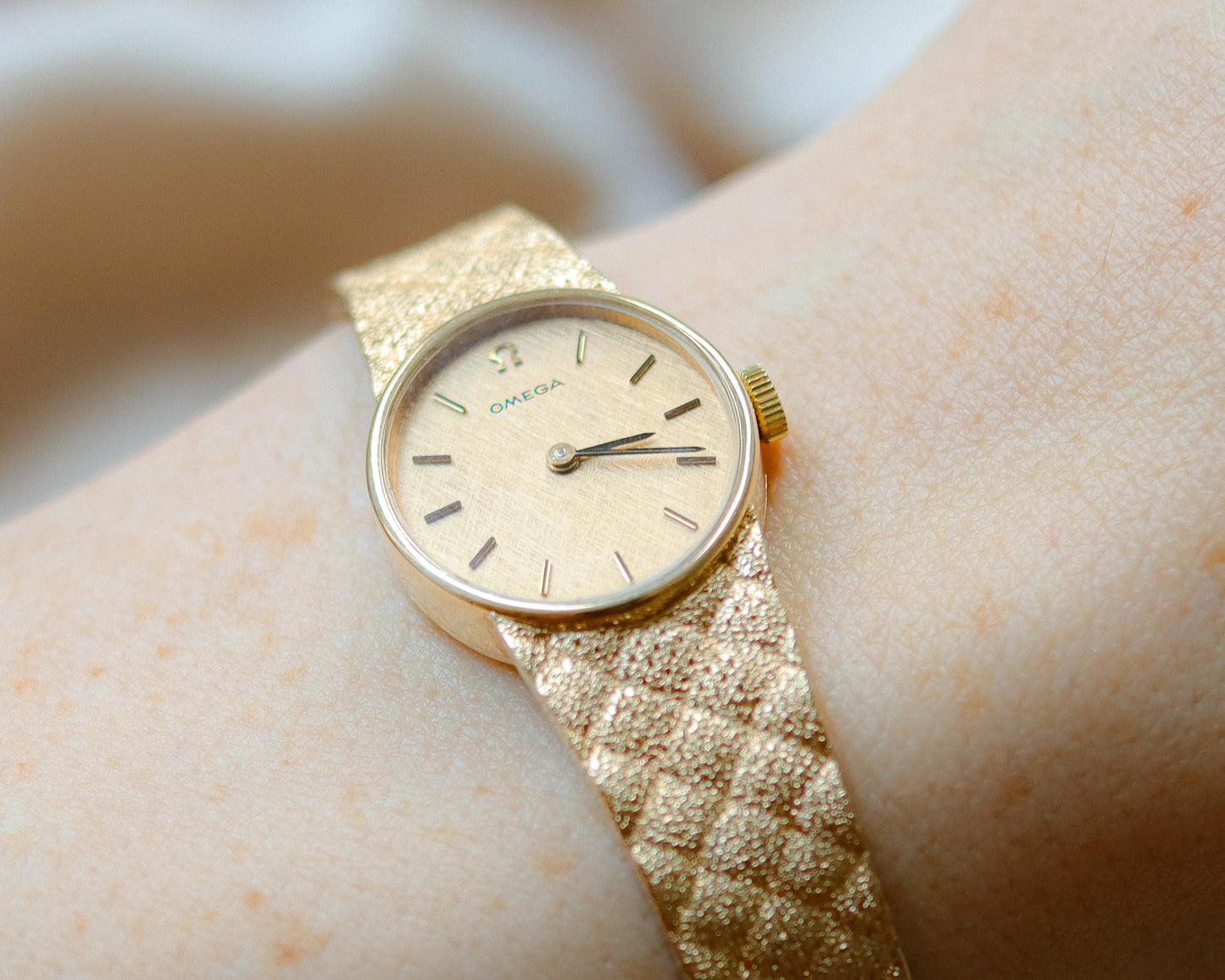 1970's Omega 9ct gold ladies wristwatch