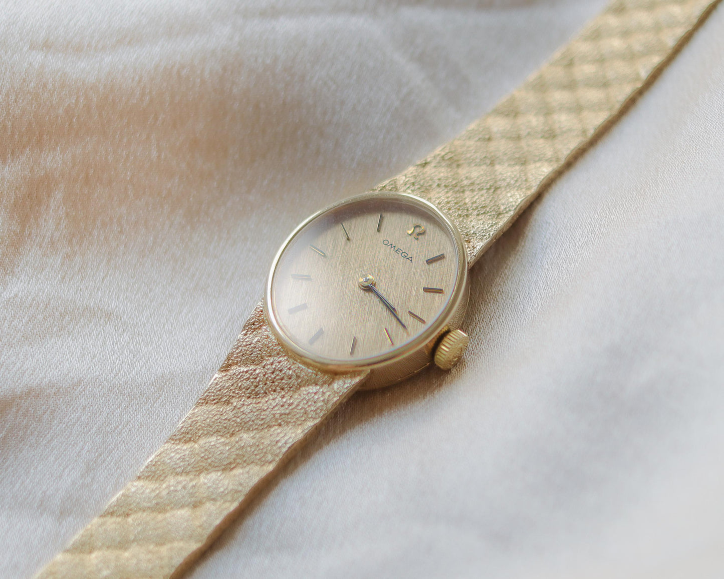 1970's Omega 9ct gold ladies wristwatch