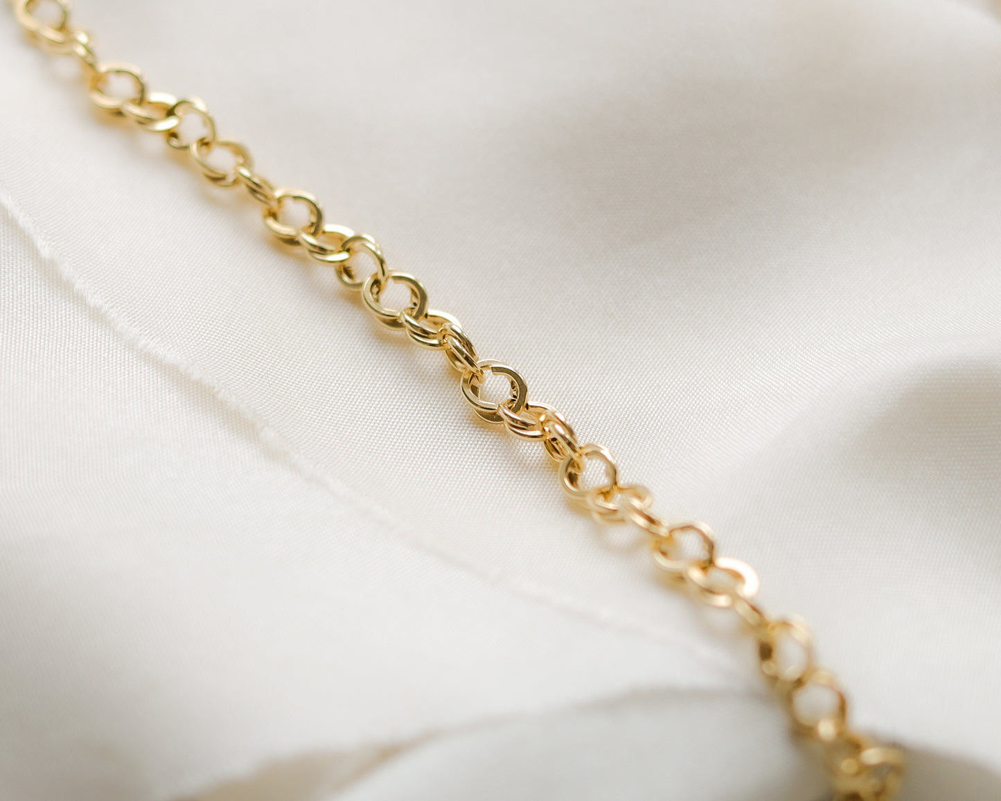 9ct yellow gold Bismarck necklace chain