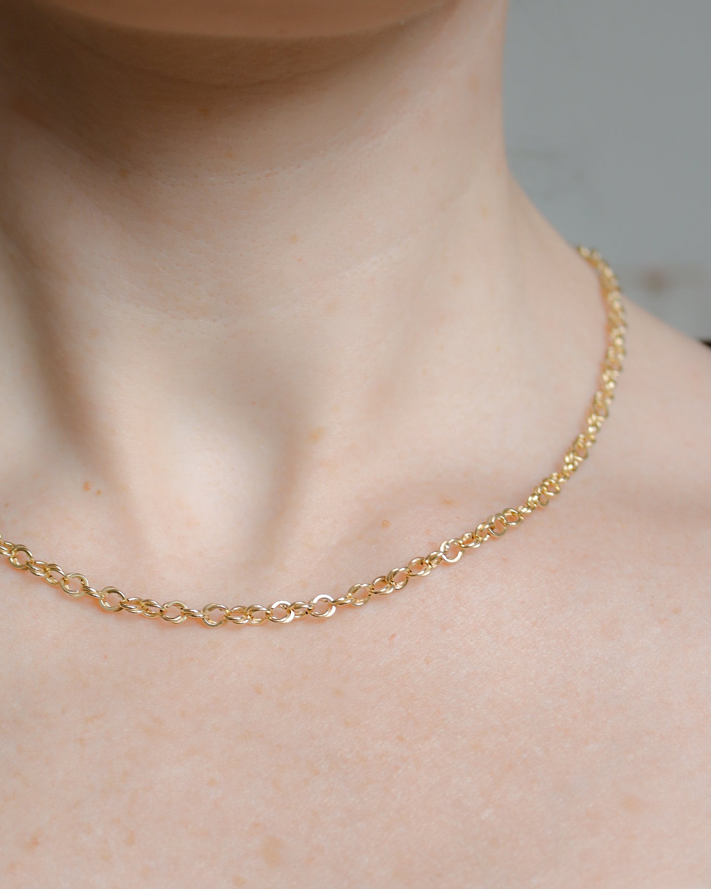 9ct yellow gold Bismarck necklace chain