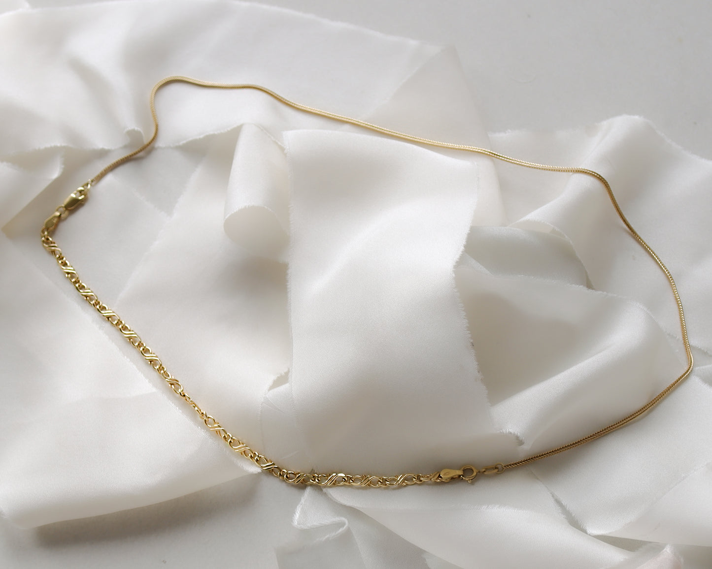 9ct yellow gold fancy link chain and foxtail link chain coupling