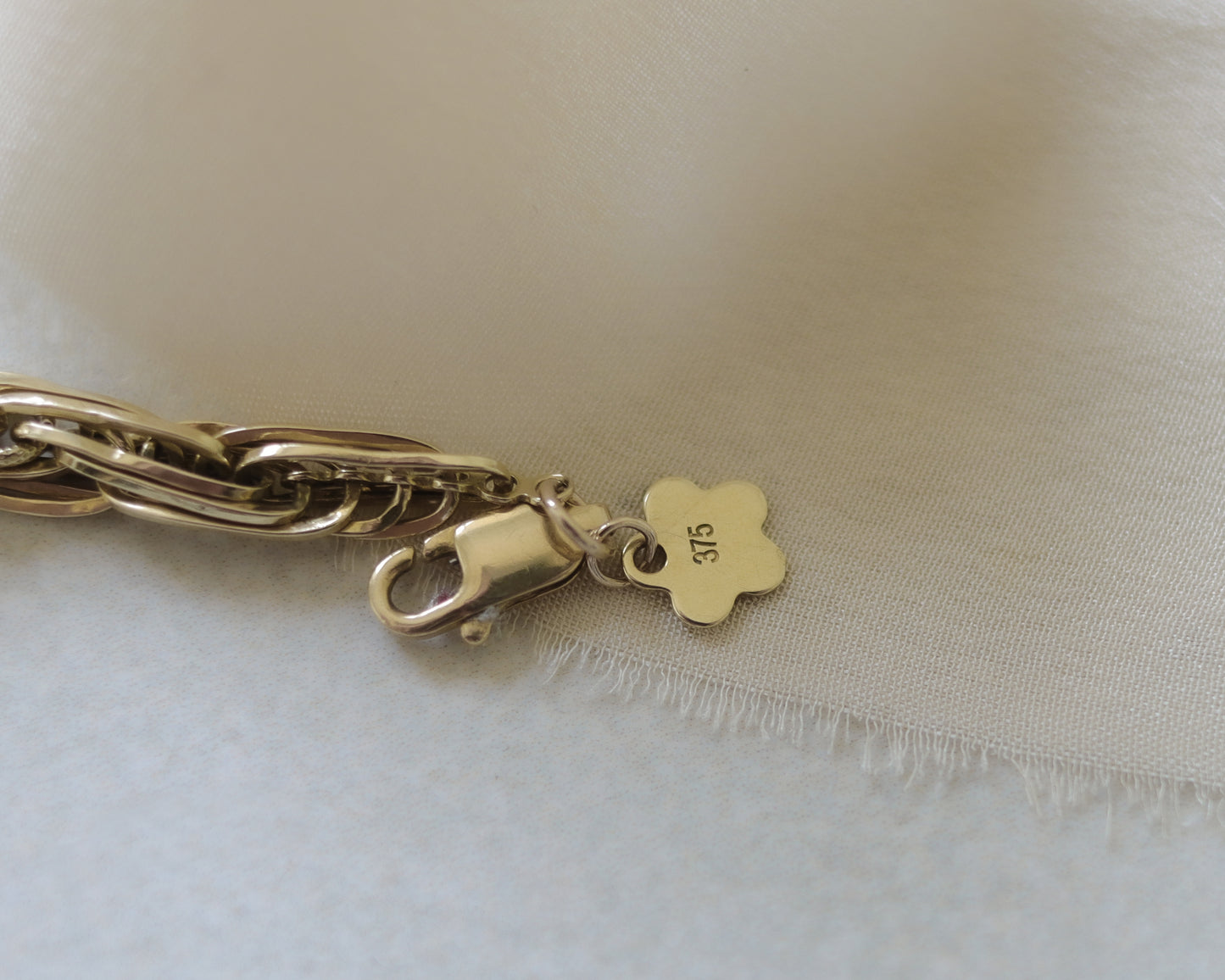 Chunky 9ct fancy rope link bracelet