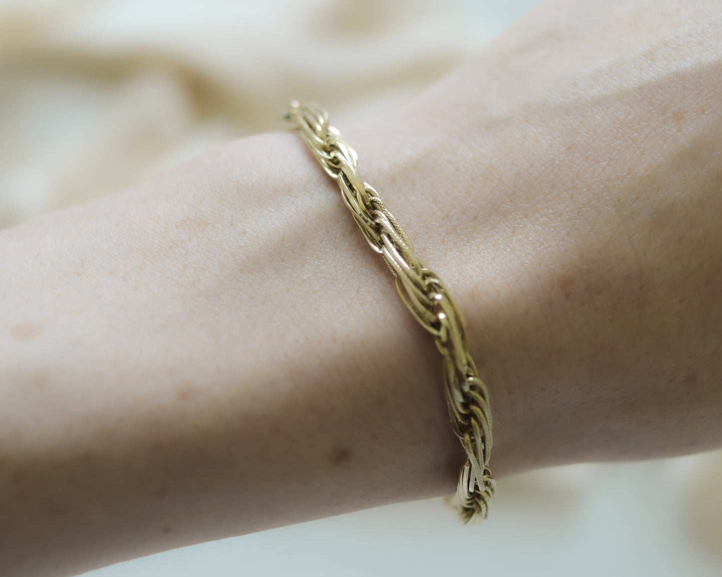 Chunky 9ct fancy rope link bracelet