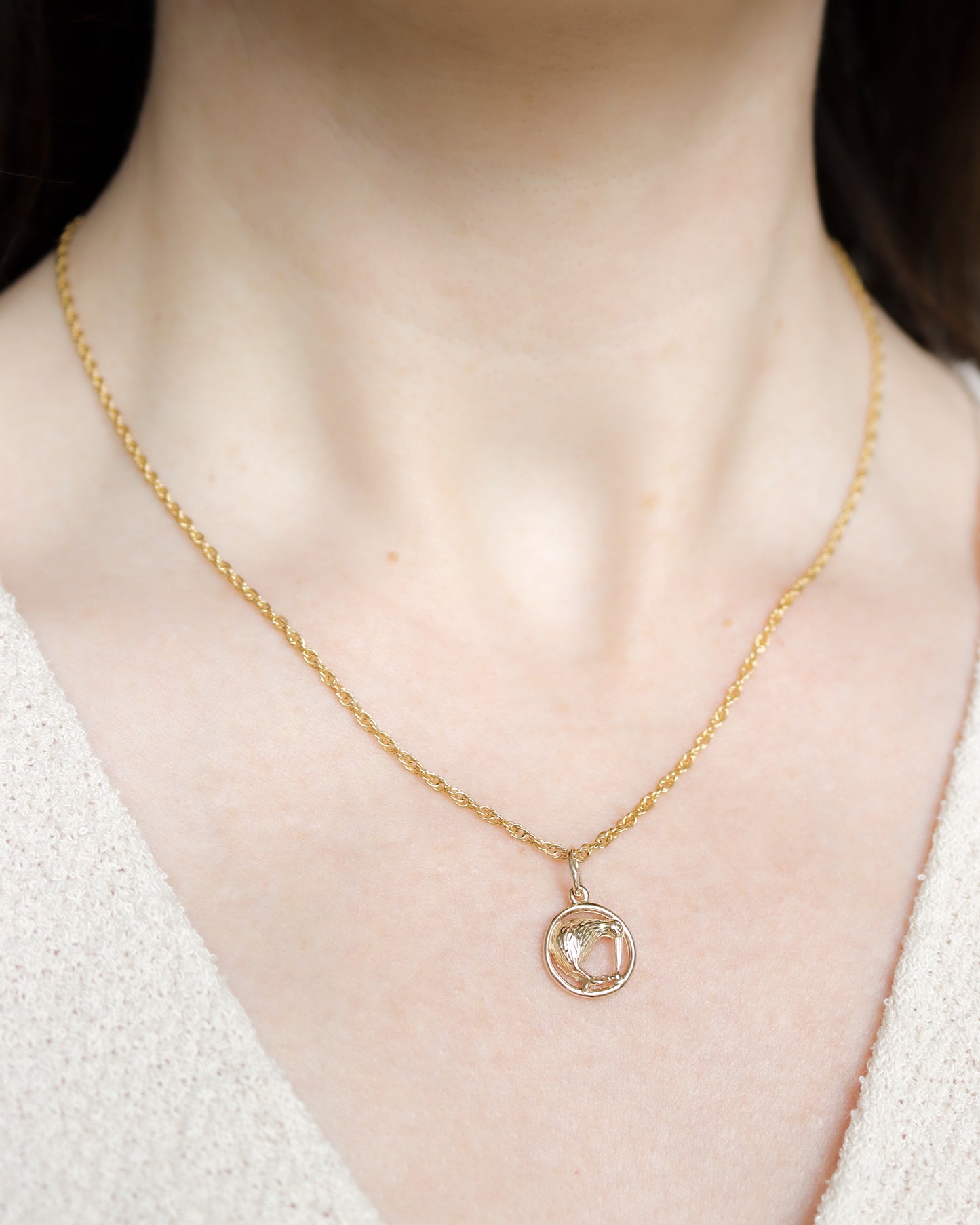 9ct gold Kiwi pendant charm