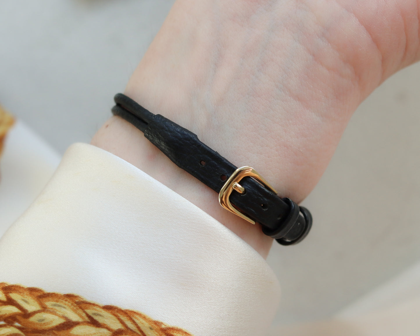 Vintage Omega 9ct Gold Wristwatch in Pristine Condition