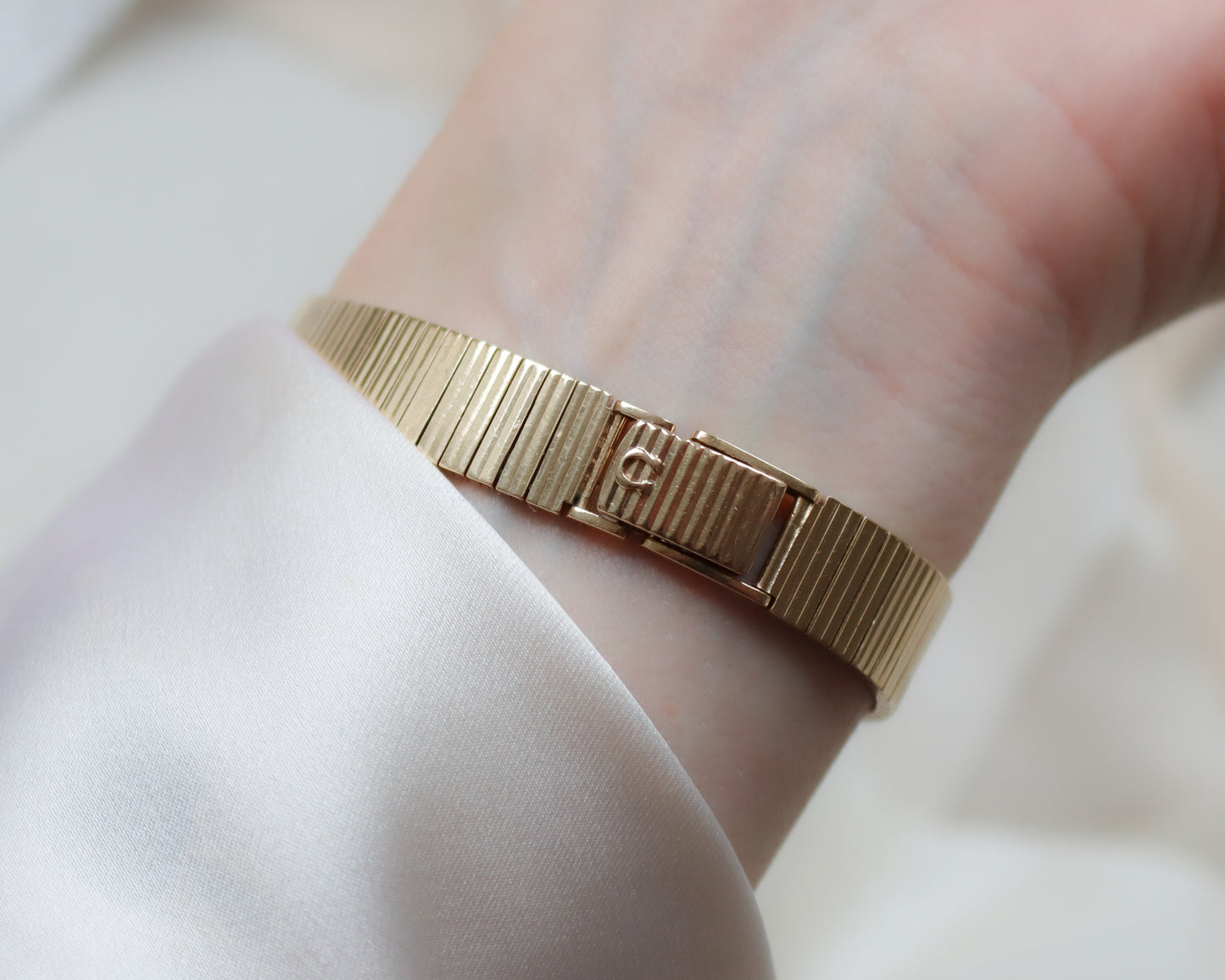 Beautiful 9ct gold Omega watch from 1966