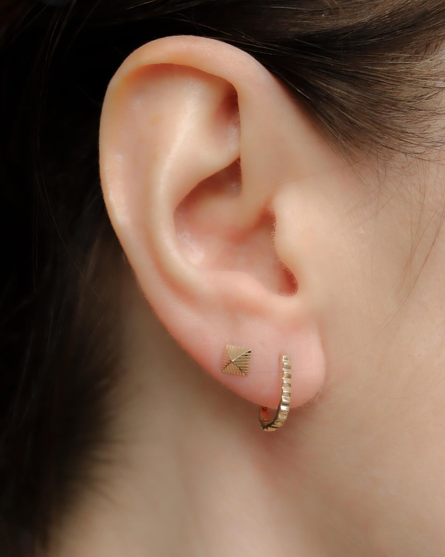 14ct gold early Mejuri huggie earrings