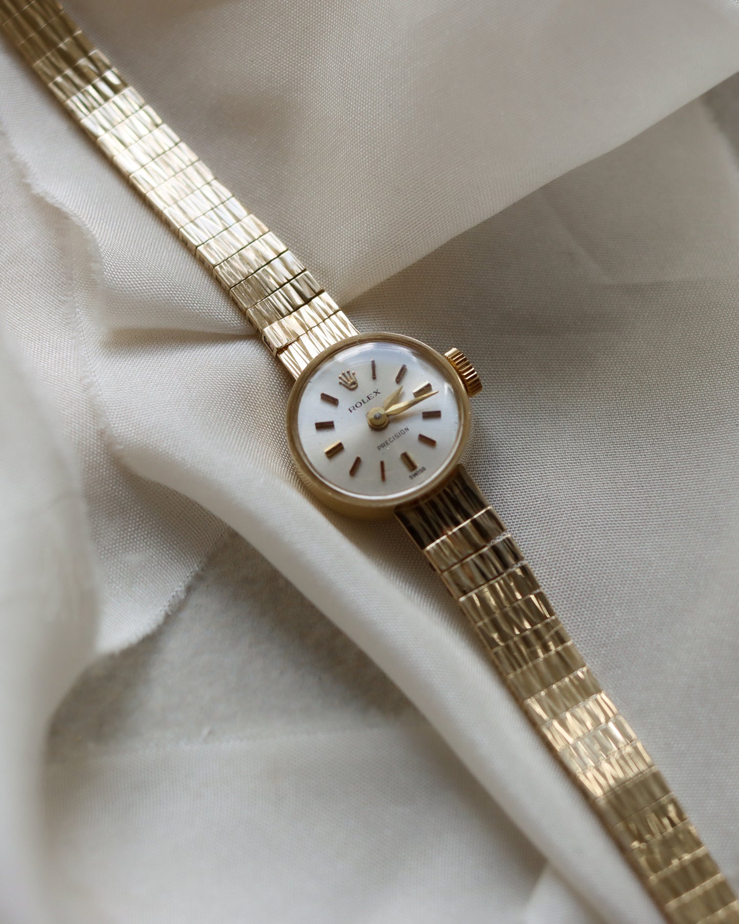 9ct gold vintage Rolex precision watch from 1960