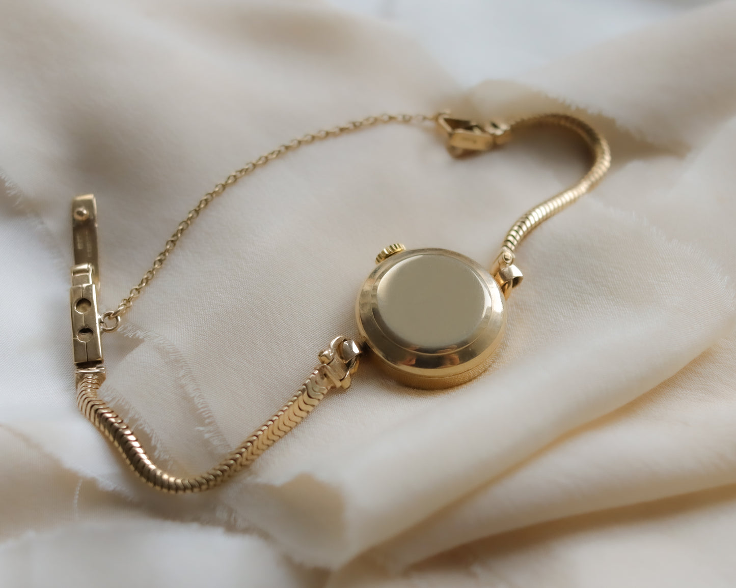 Ladies Rolex precision 9ct gold watch - From 1959