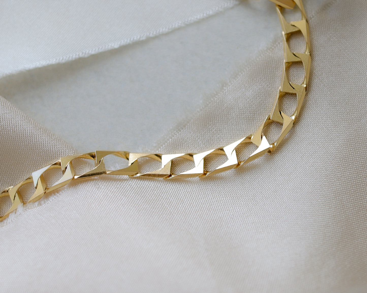 9ct gold square flat curb link chain necklace