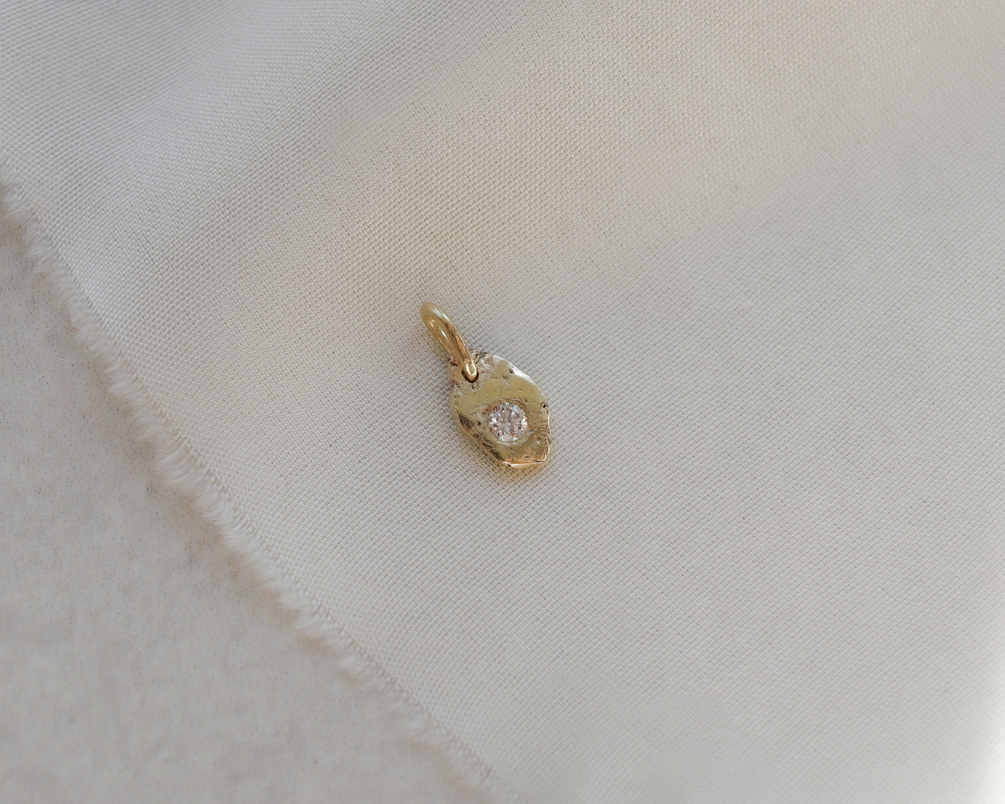9ct yellow gold rustic oval larger diamond charm