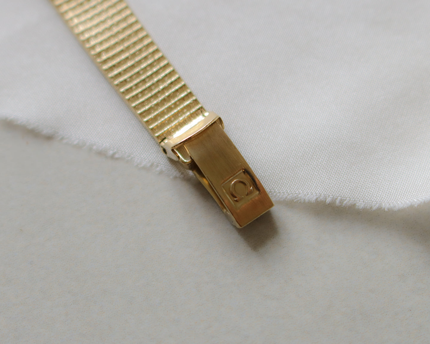 9ct yellow gold 70's Omega ladies watch