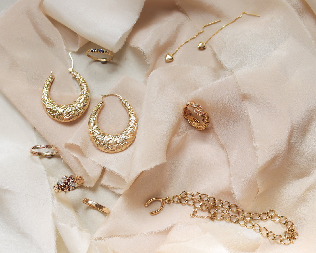 Rediscovering Timeless Beauty: My Journey with Vintage Gold Jewellery