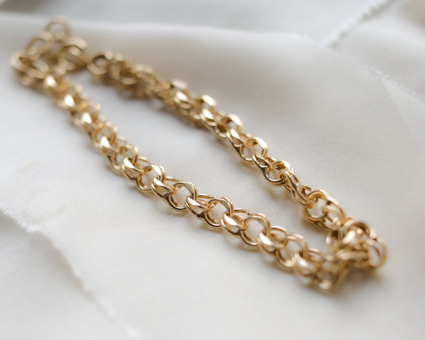 14ct gold Bismark link bracelet