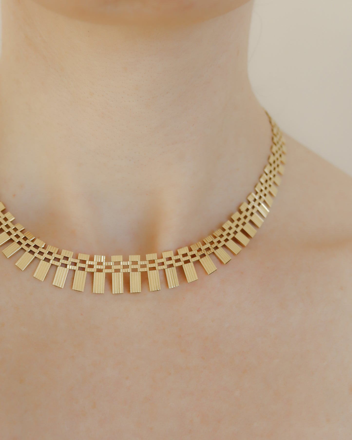 Vintage 14ct gold fringe-style necklace