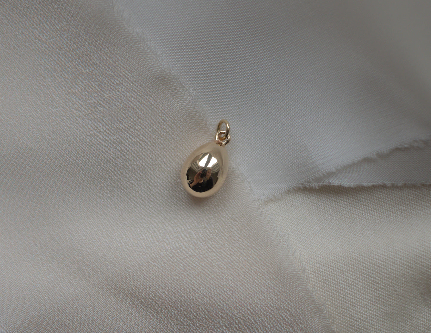 Solid 14ct Yellow Gold Egg Pendant Charm