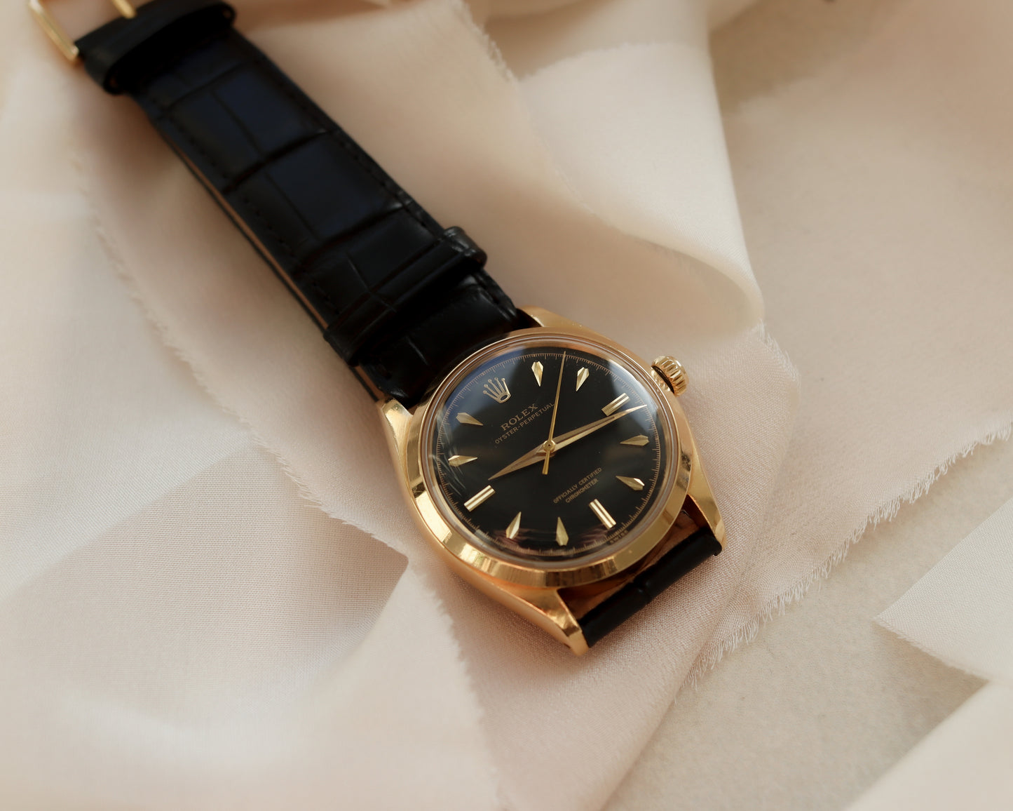 Collectors piece Rolex Oyster Perpetual in 14ct Yellow Gold with Black Gilt Dial - mid 1950's