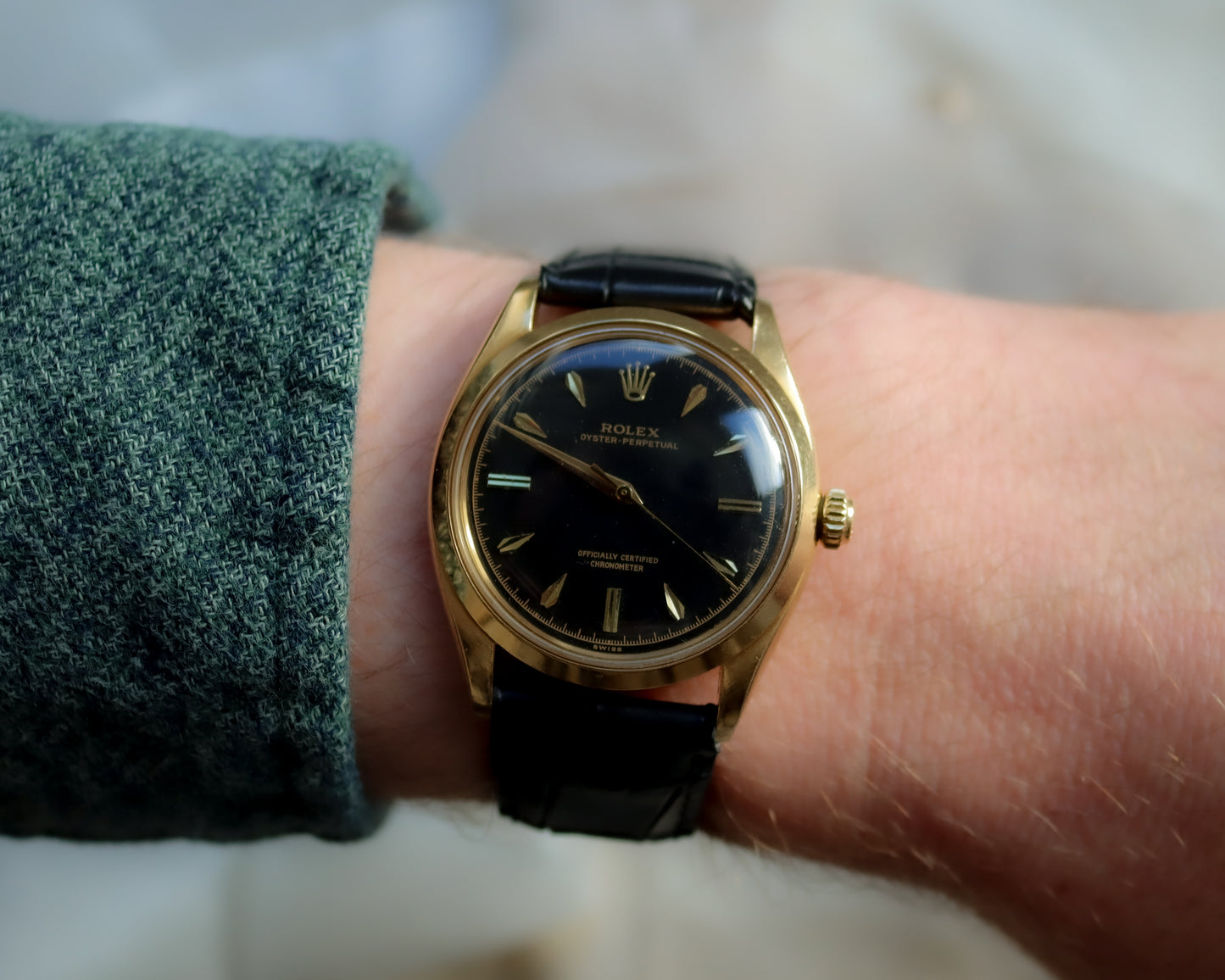 Collectors piece Rolex Oyster Perpetual in 14ct Yellow Gold with Black Gilt Dial - mid 1950's