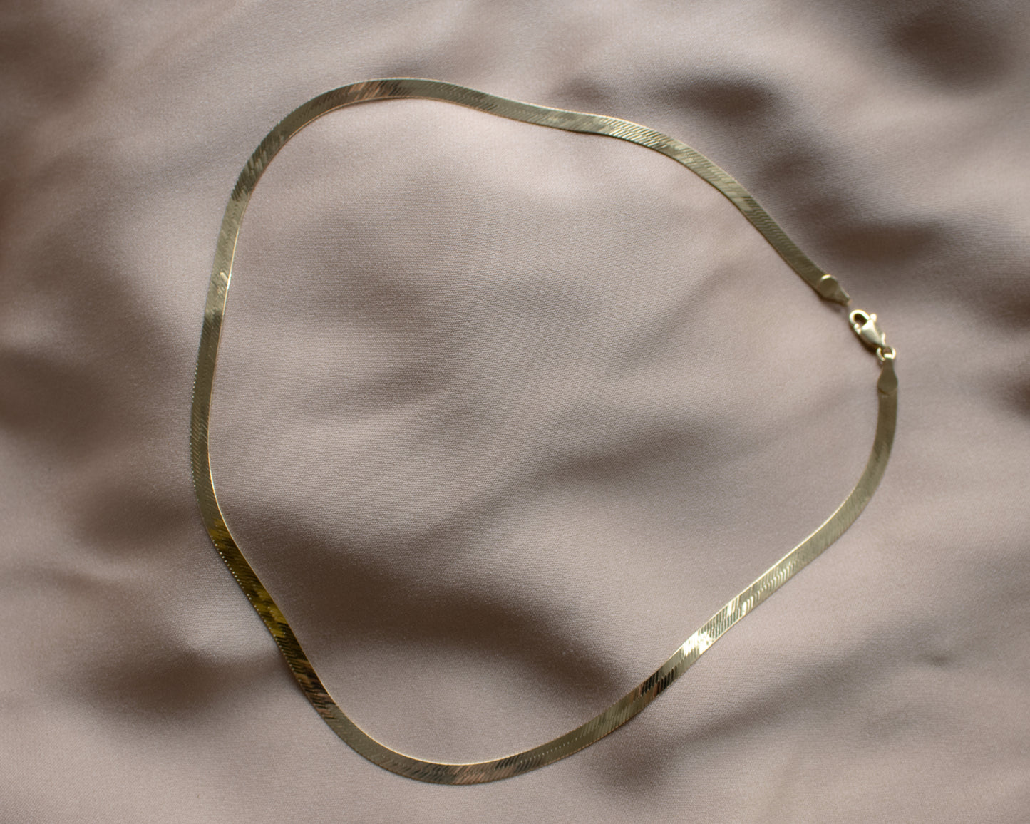 Vintage Italian 14ct Gold Flat Necklace - 43cm