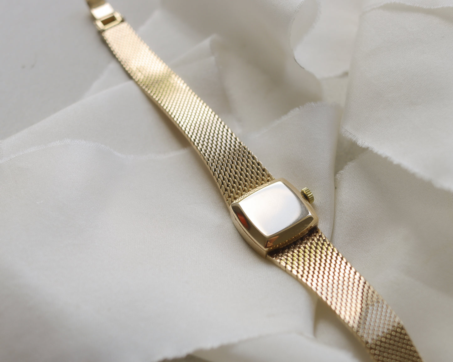 Ladies 1970's 14ct gold Rolex Precision wristwatch