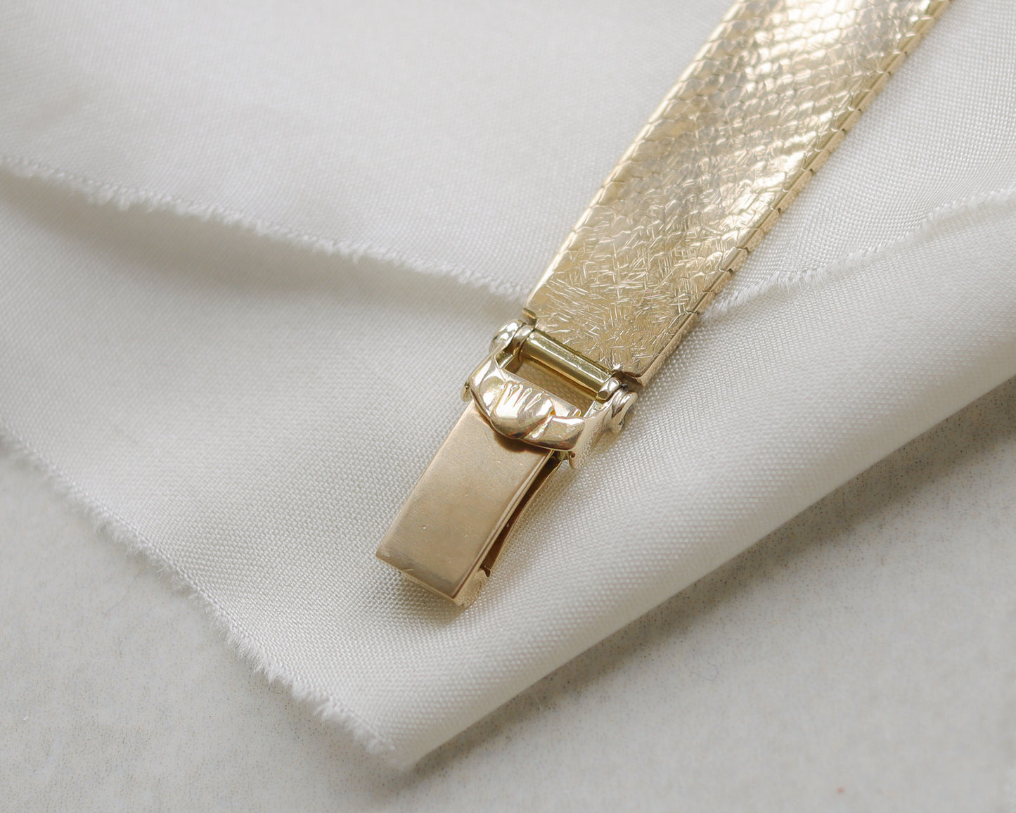 Ladies 1970's 14ct gold Rolex Precision wristwatch
