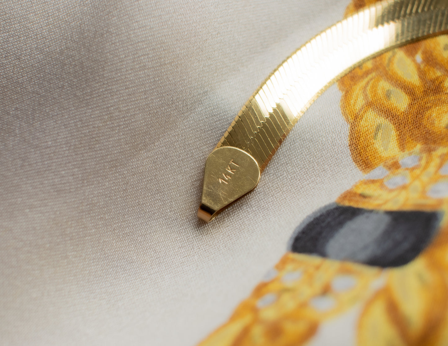 Vintage Milor 14ct Gold Flat Herringbone Necklace - 46cm