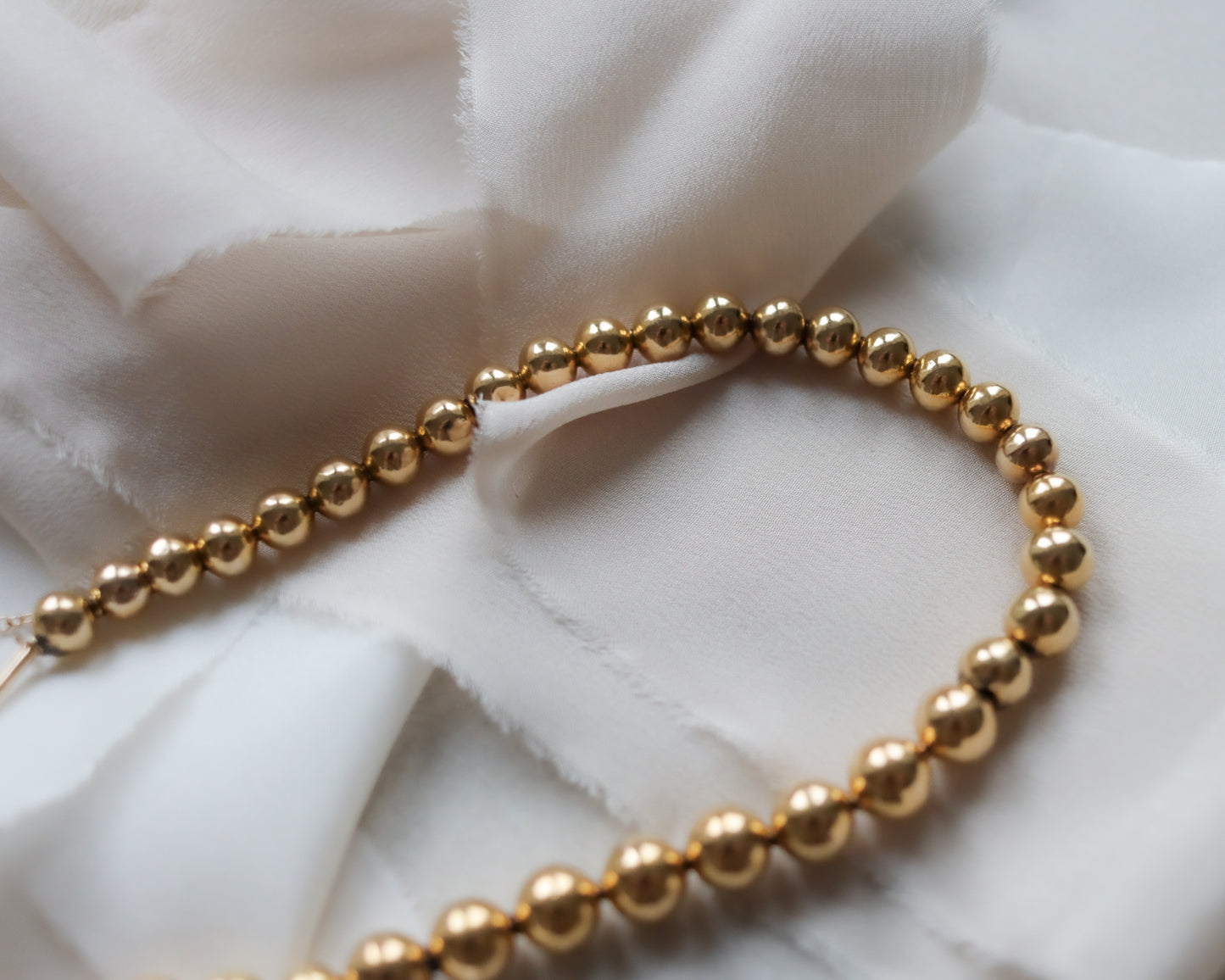 14ct Gold Graduated Bead Choker Necklace