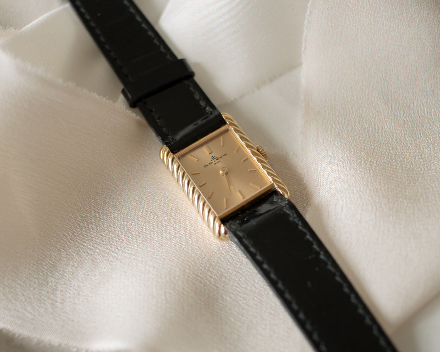 Vintage Baume & Mercier 18ct Gold Rectangular Tank Watch | 1974