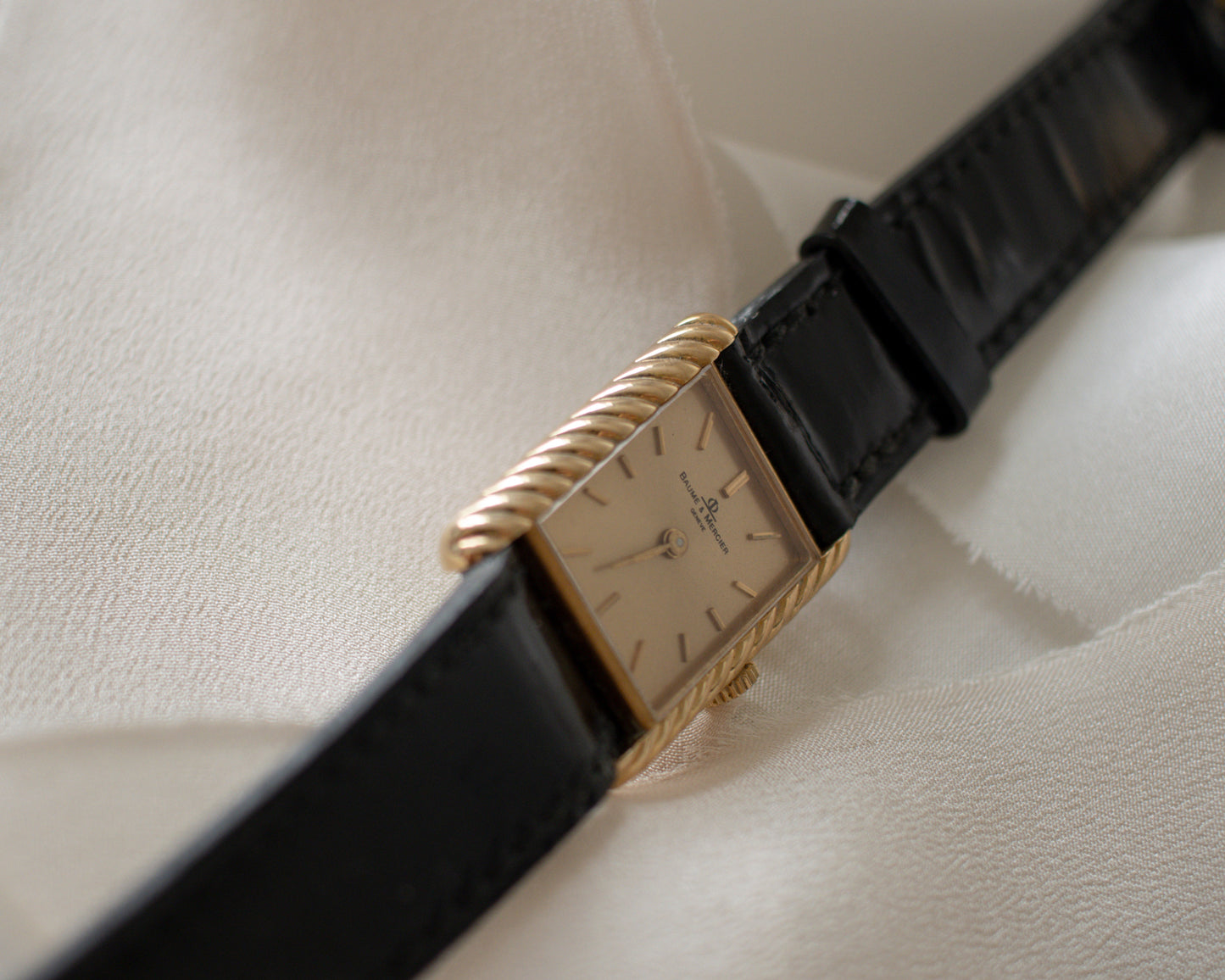 Vintage Baume & Mercier 18ct Gold Rectangular Tank Watch | 1974