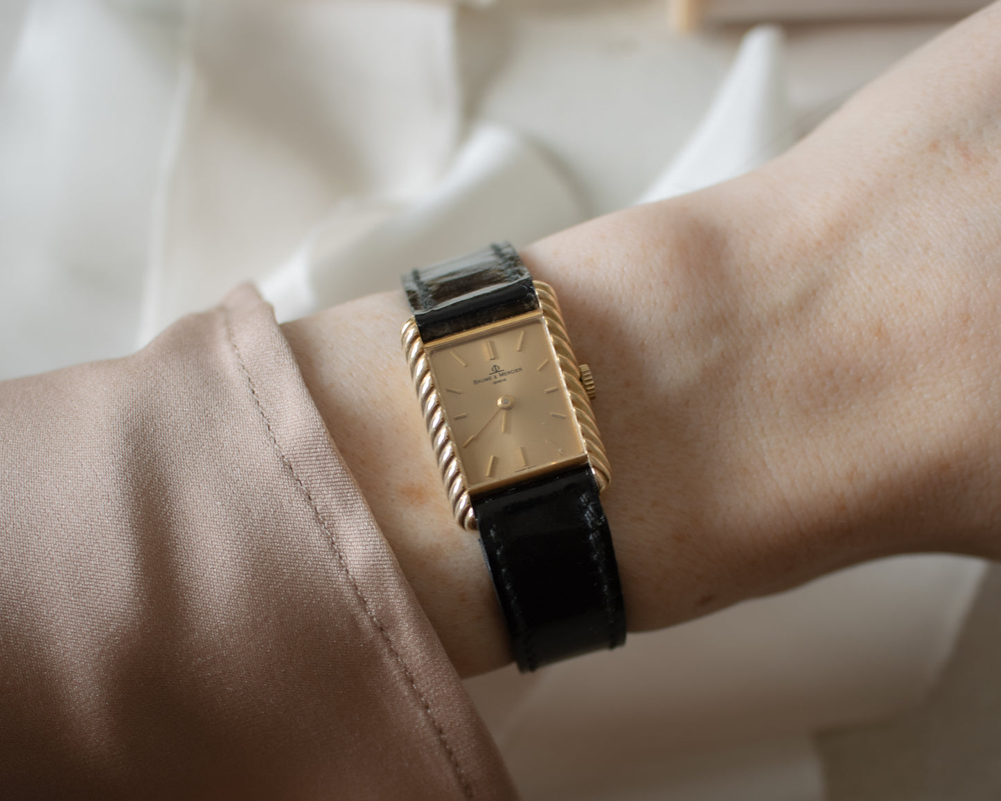 Vintage Baume & Mercier 18ct Gold Rectangular Tank Watch | 1974