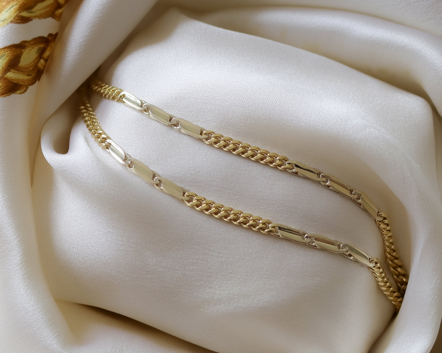 Vintage 18ct Gold Fancy Link Chain Necklace - 40cm - 22grams