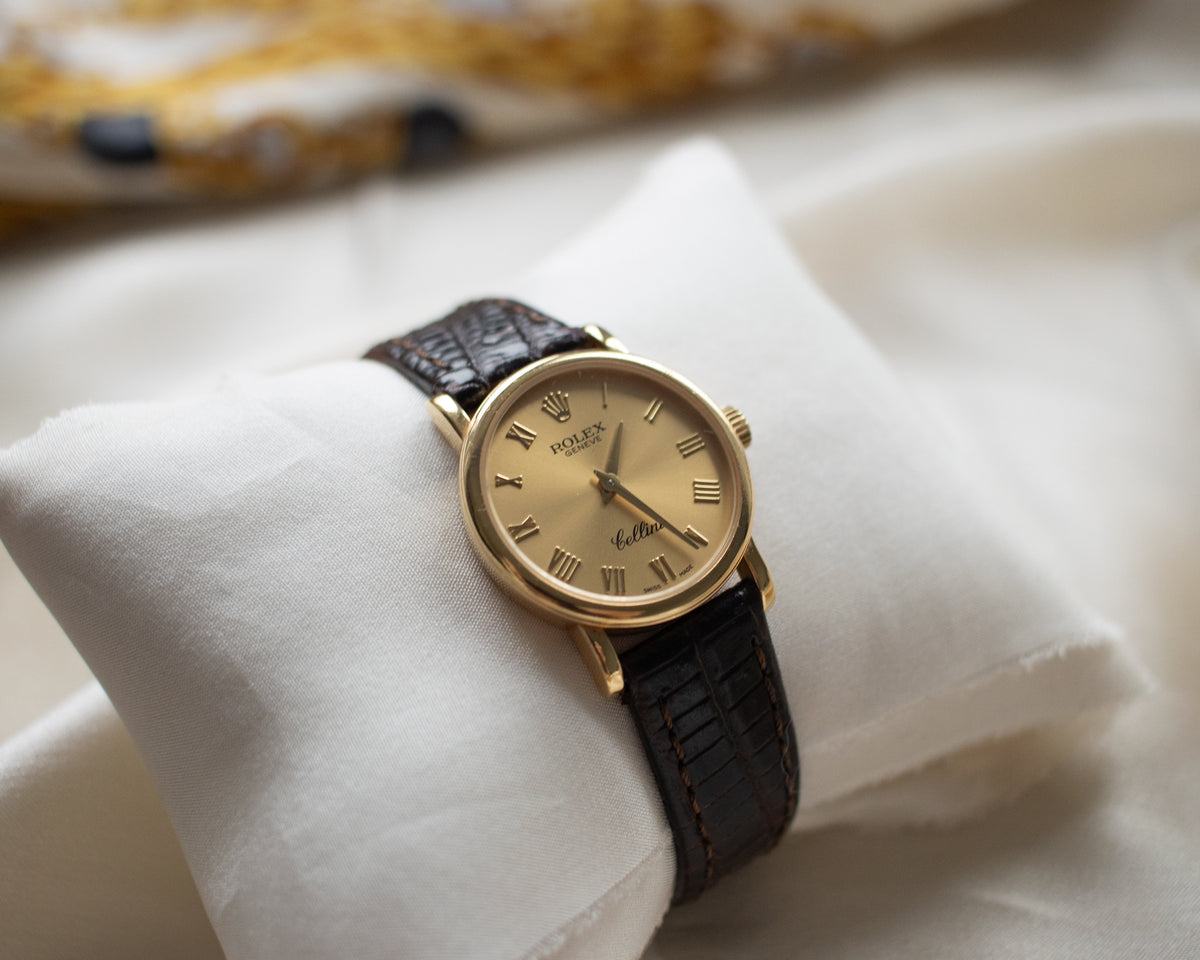 Vintage Rolex Cellini 6110 18ct Yellow Gold 25mm Ladies Watch | Champagne Dial