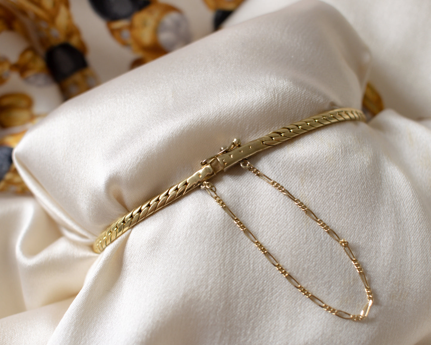Italian 18ct Gold Diamond Heart Bracelet – 11g