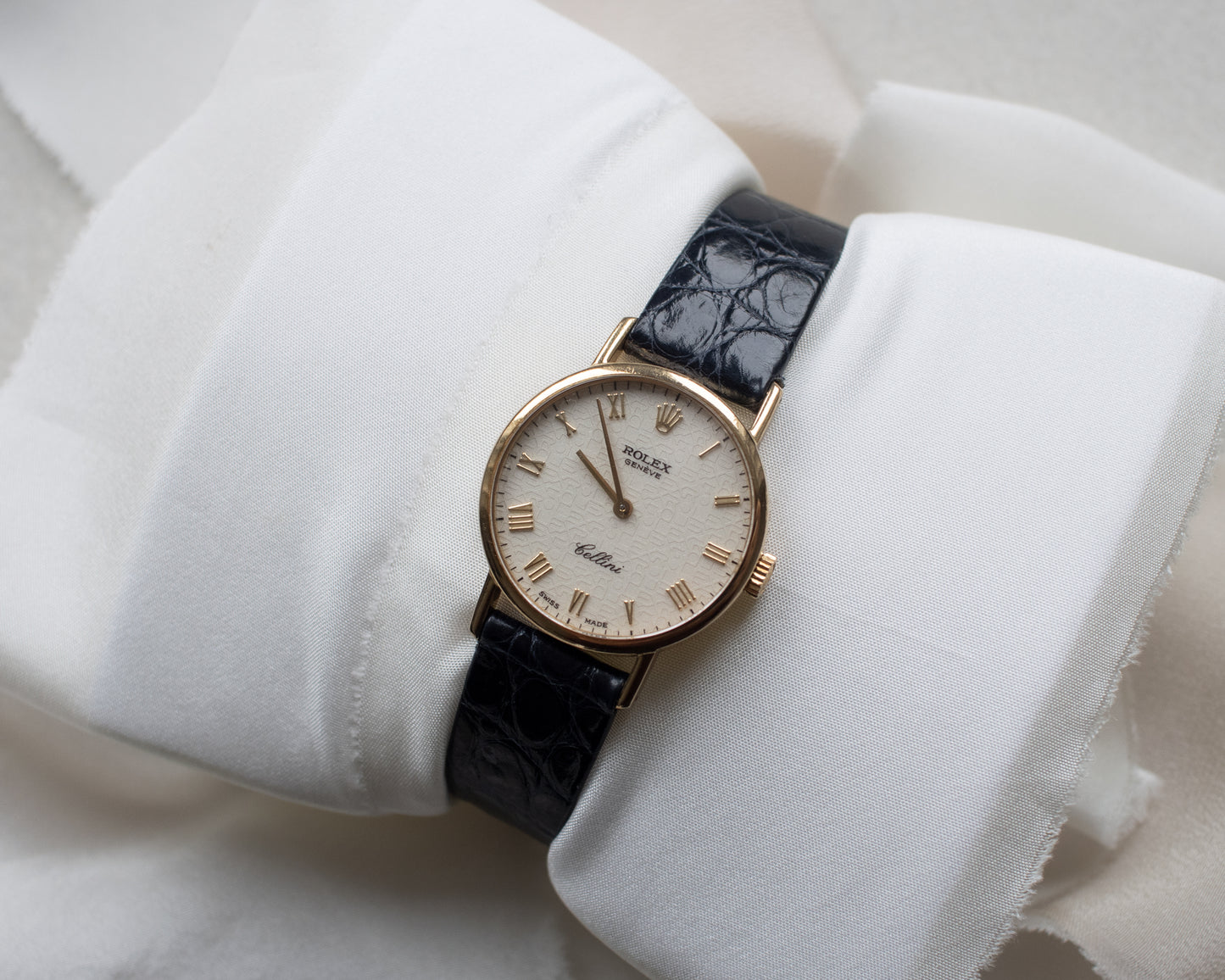 Vintage Rolex Cellini 18ct Gold Manual Wind Watch | Jubilee Dial