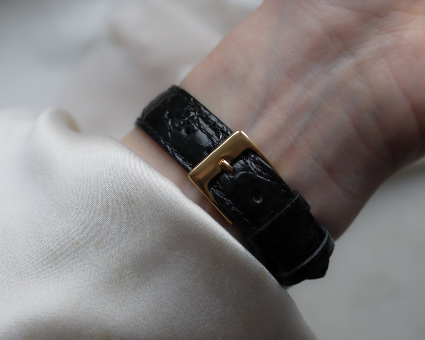 Jaeger-LeCoultre Ladies 18ct Gold Tank Vintage Wristwatch