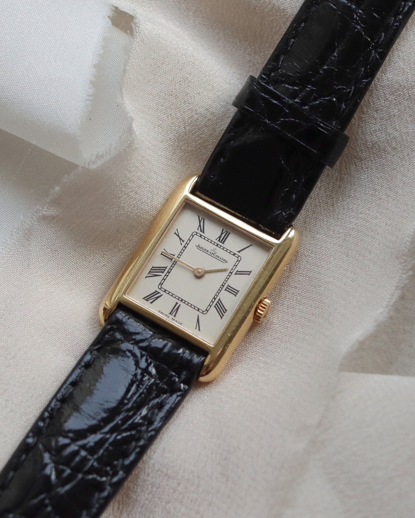 Jaeger-LeCoultre Ladies 18ct Gold Tank Vintage Wristwatch