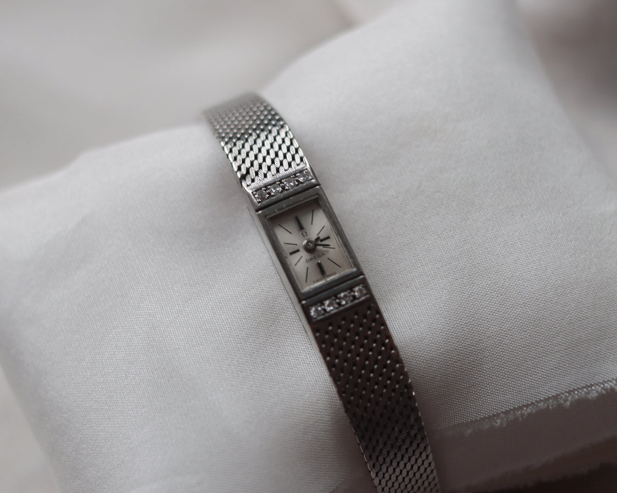 Vintage Omega 8073 18ct White Gold Diamond Ladies Cocktail Watch | c.1960s