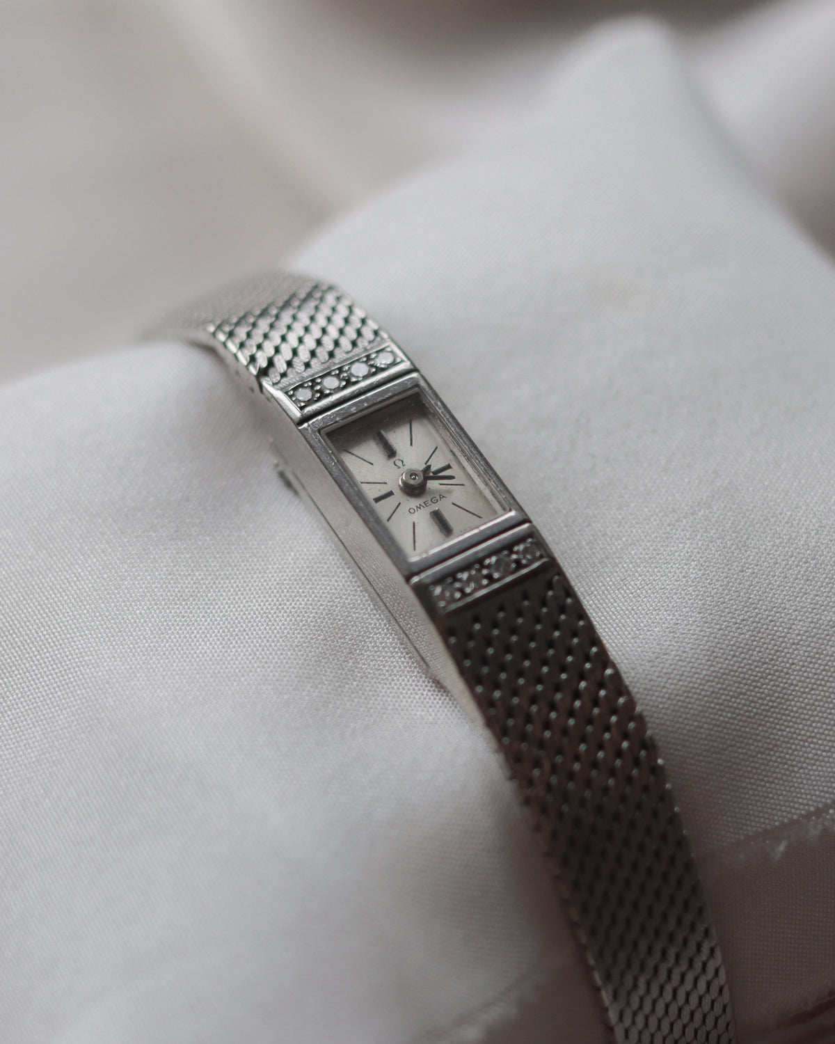 Vintage Omega 8073 18ct White Gold Diamond Ladies Cocktail Watch | c.1960s