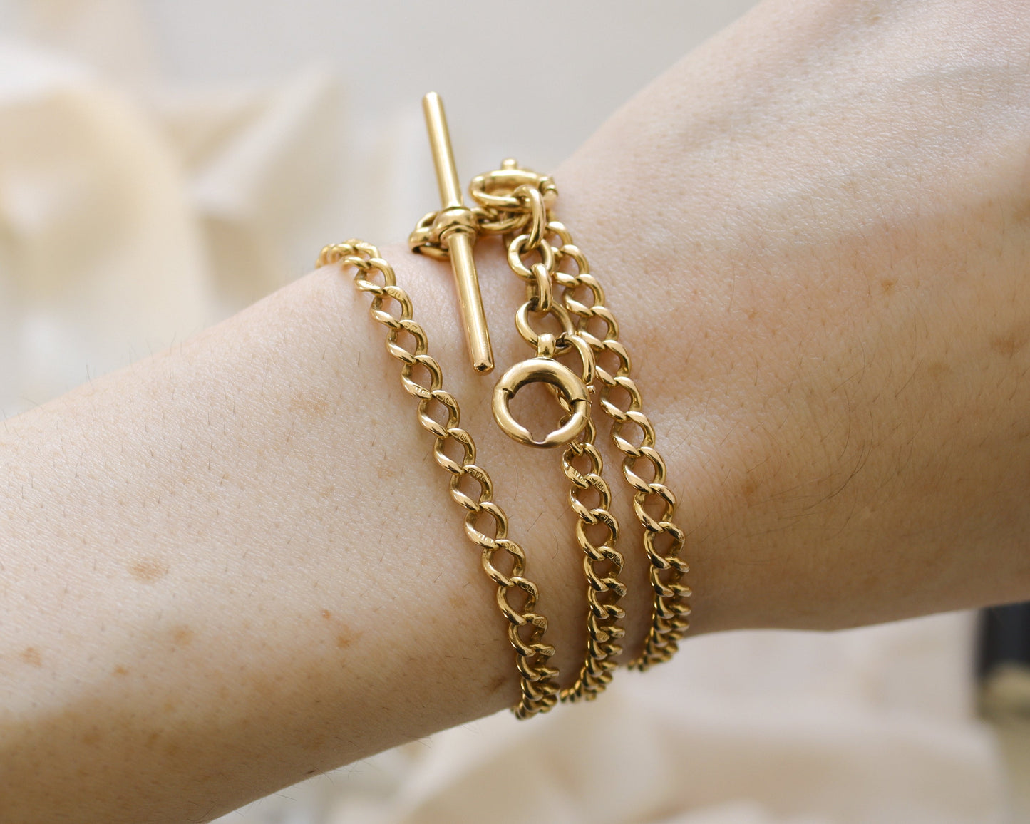 Payment 3/5 for 18ct yellow gold heavy curb Albert chain with T-bar and bolt rings