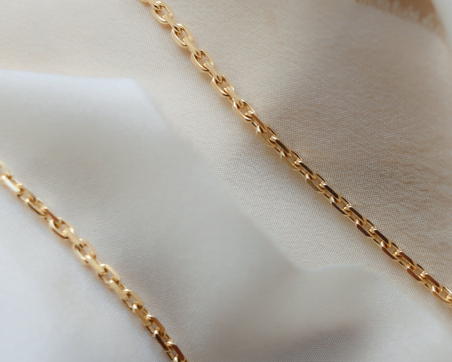 18ct Gold Biker Link Necklace Chain