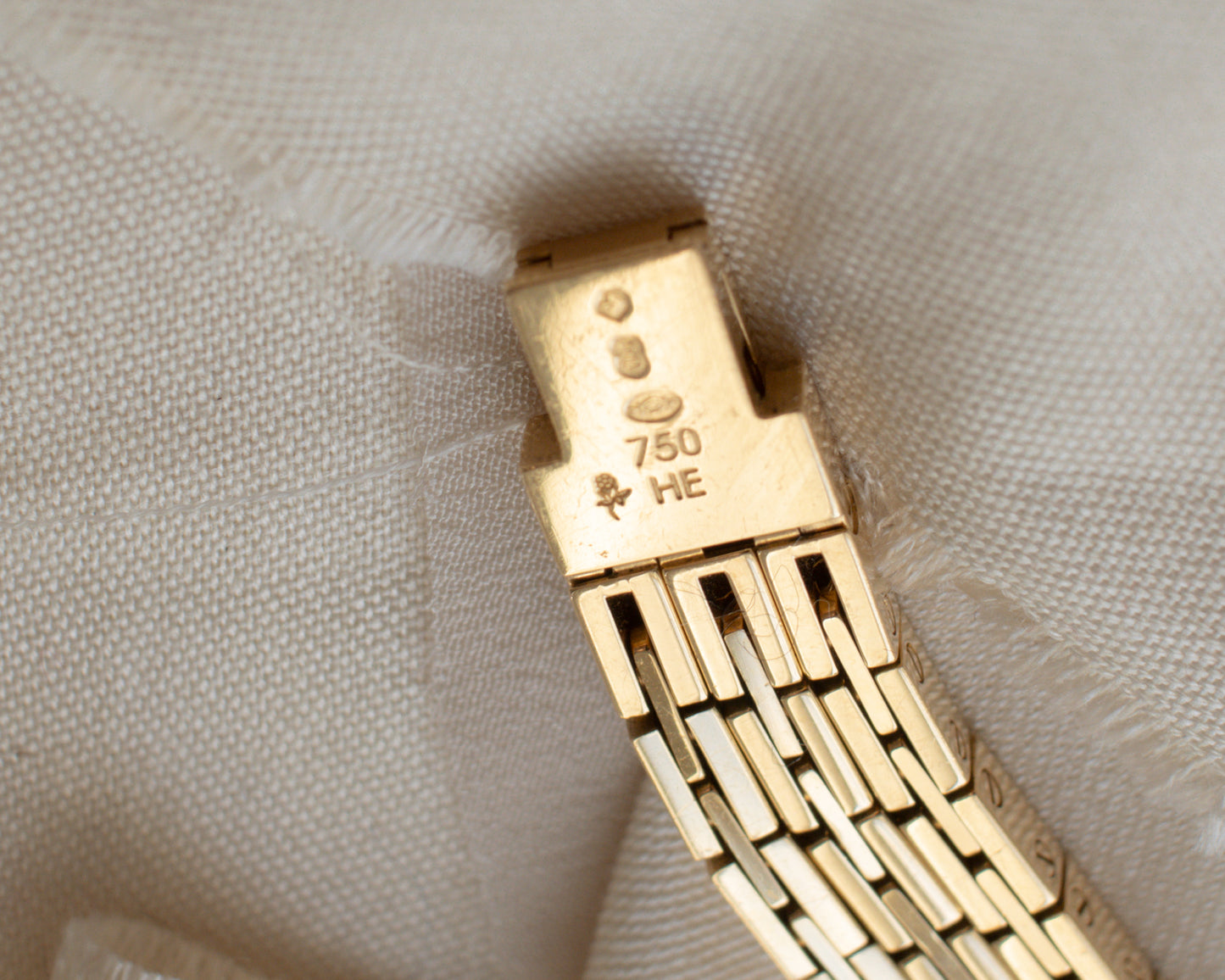 Cartier Tank Américaine Brick in 18ct gold - 1990's