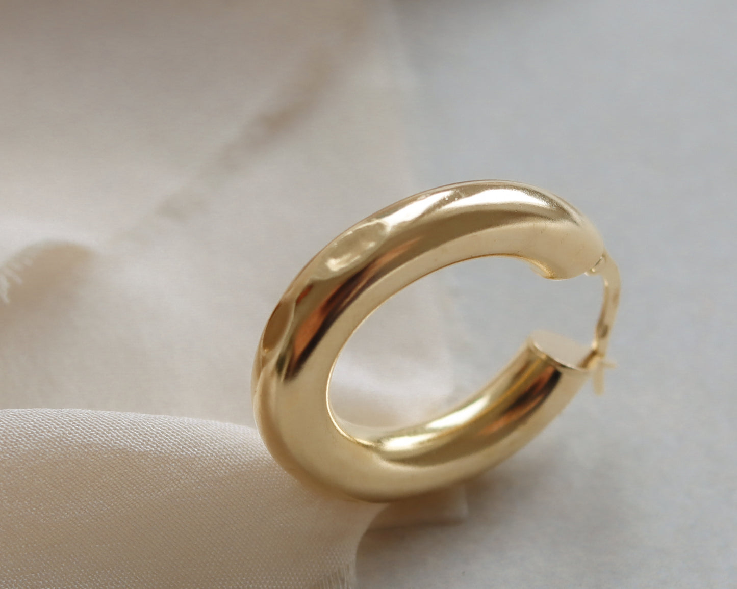 18ct Gold Chunky Hoop Earrings